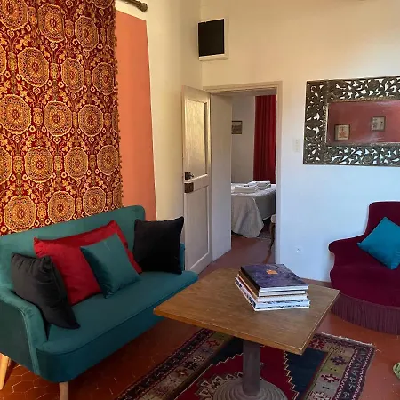 Particulier Des Lumieres מלון דירות 3*