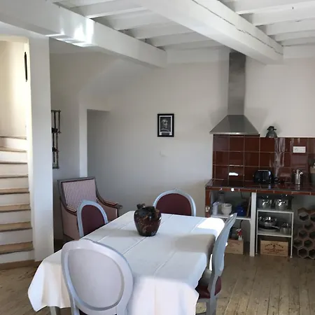 Particulier Des Lumieres 3*