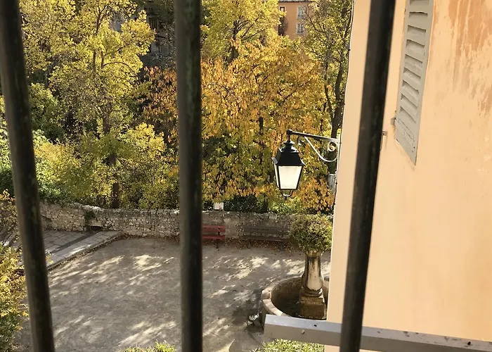 Aparthotel Particulier Des Lumieres 3*