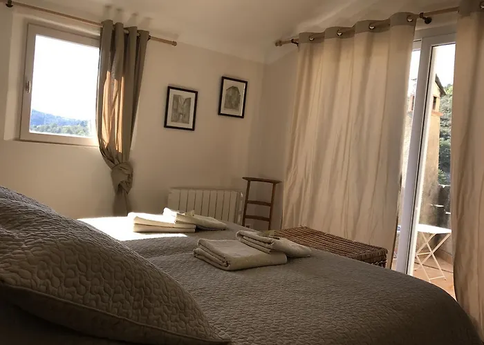 Particulier Des Lumieres 3* Moustiers-Sainte-Marie